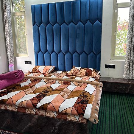 Hotel Resonance Exotic Srinagar  Luaran gambar