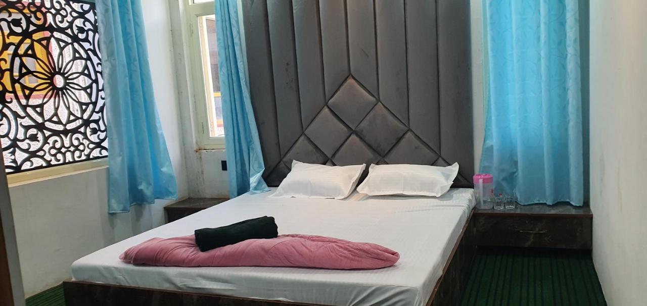 Hotel Resonance Exotic Srinagar  Luaran gambar