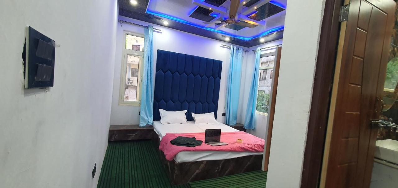 Hotel Resonance Exotic Srinagar  Luaran gambar