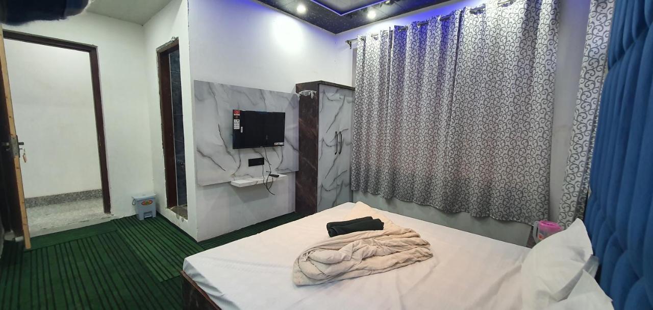 Hotel Resonance Exotic Srinagar  Luaran gambar