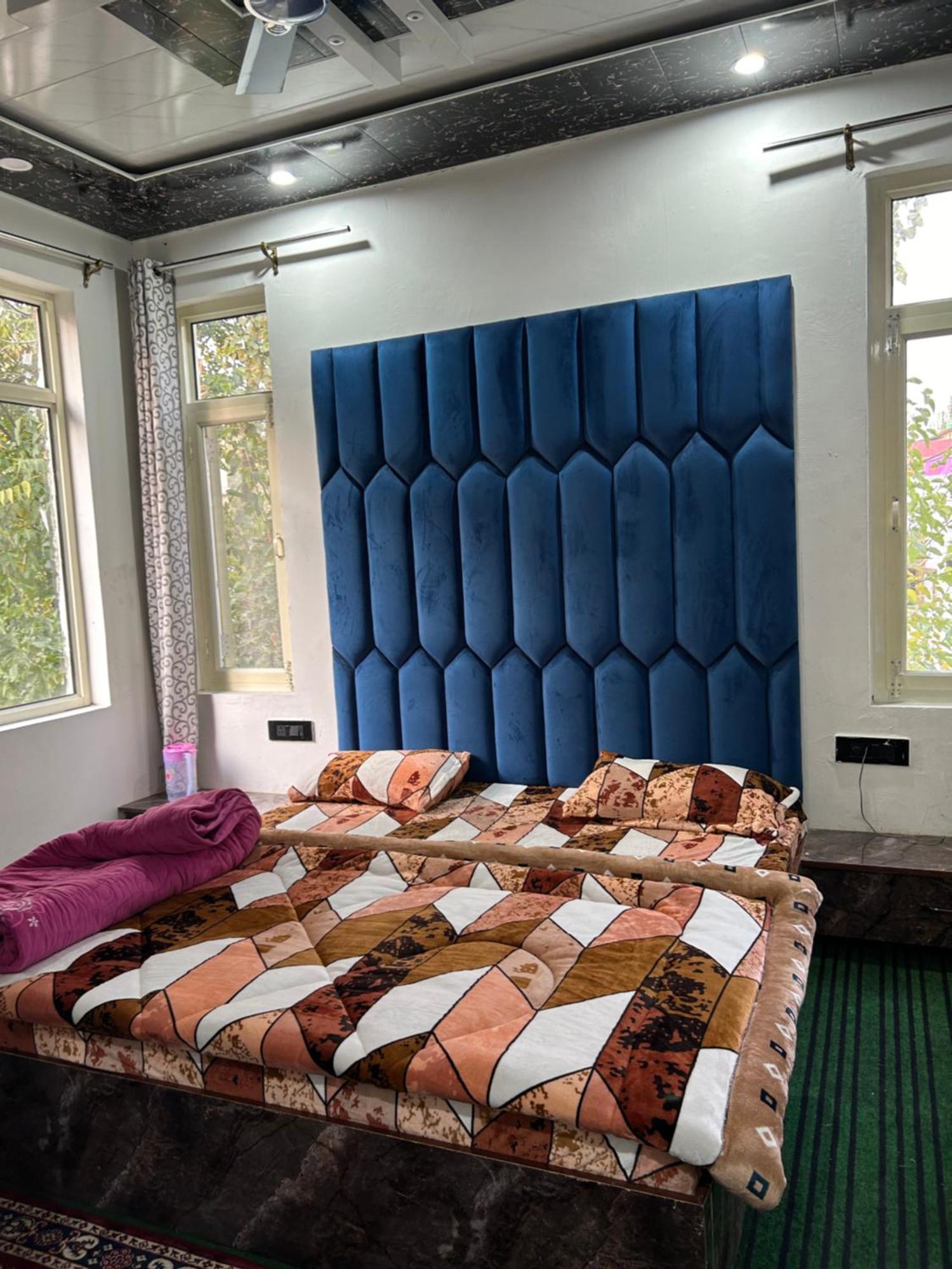 Hotel Resonance Exotic Srinagar  Luaran gambar