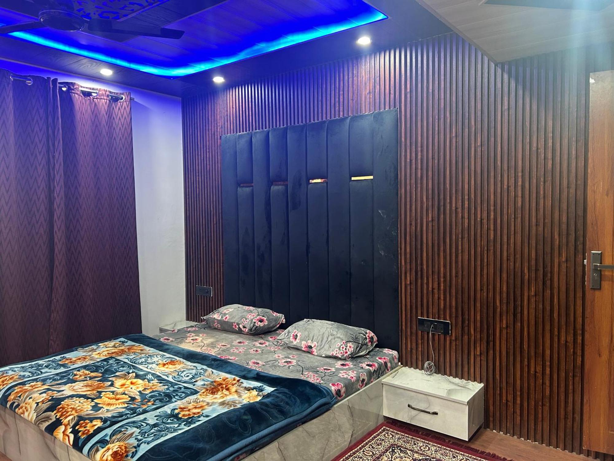 Hotel Resonance Exotic Srinagar  Luaran gambar